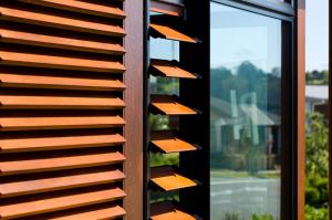 لوور شیدر آفتابگیر فلزی آلومینیومی پنجره و ساختمان