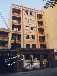 درب و پنجره سازی با قیمت مناسب در شرق تهران